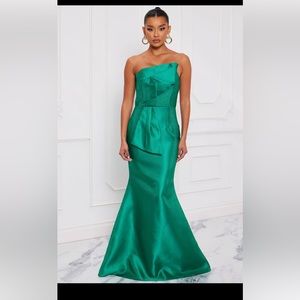 FashionNova green Dress